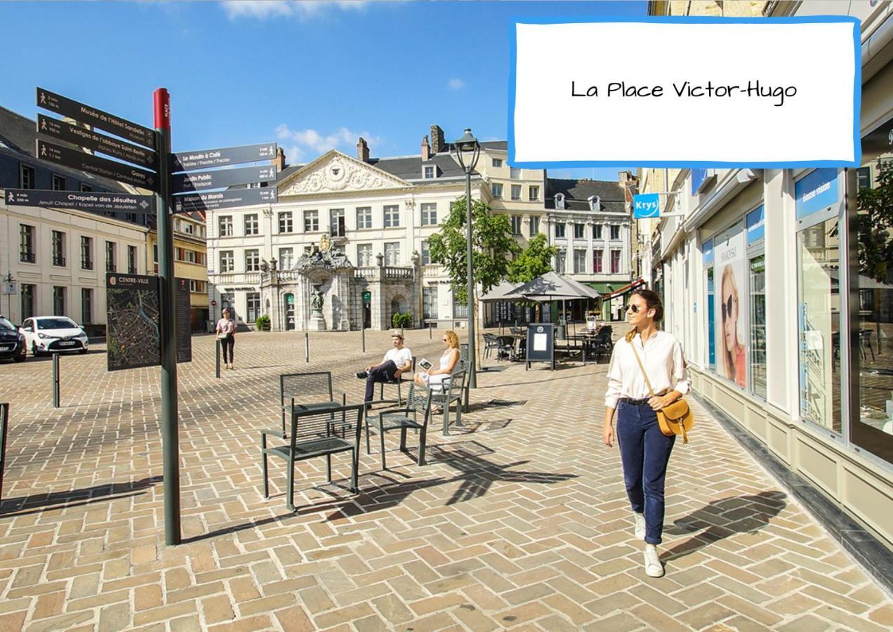 Odes et Ballades Place Victor Hugo Saint-Omer  Extérieur photo